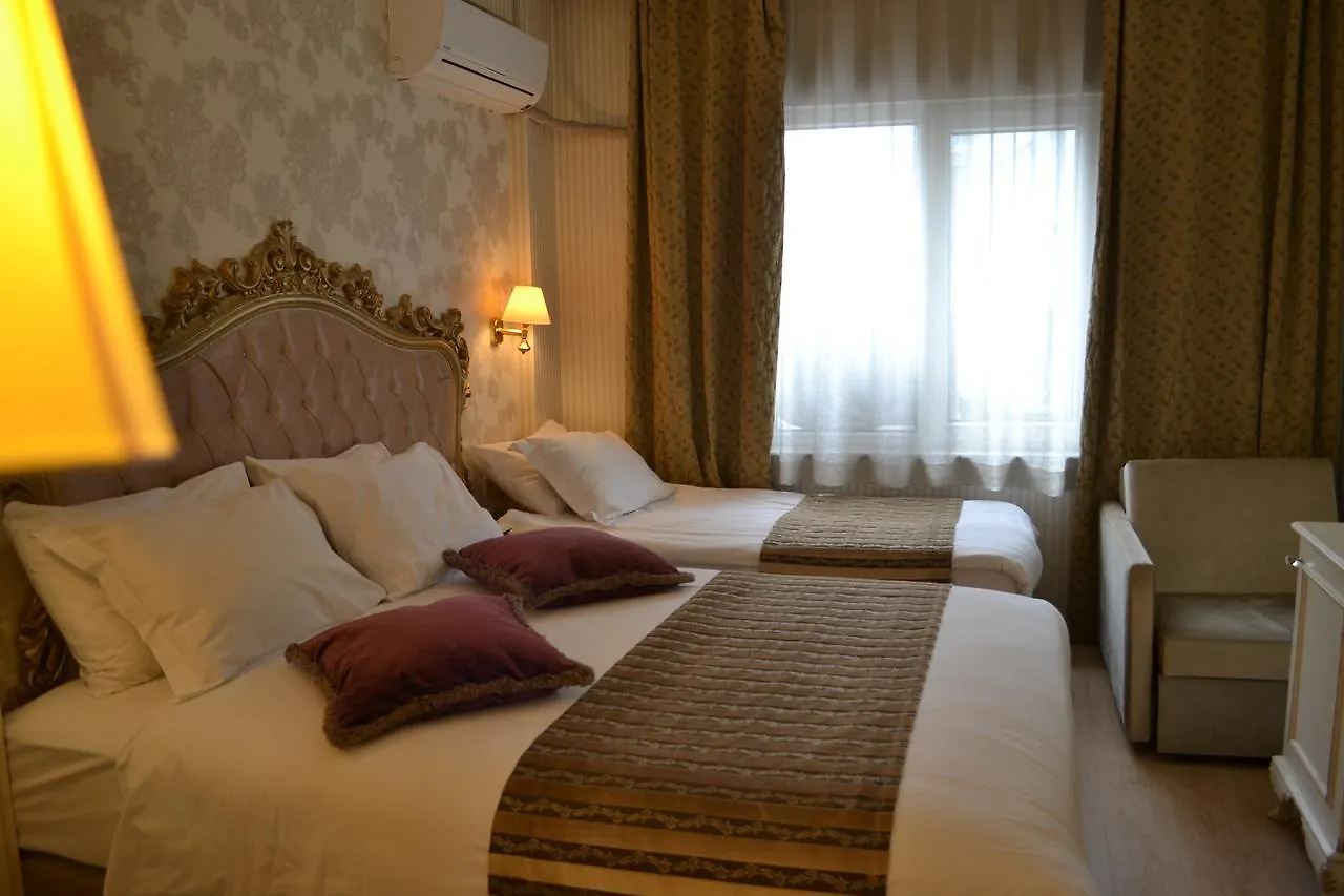 In Istanbul Hotel 3*,