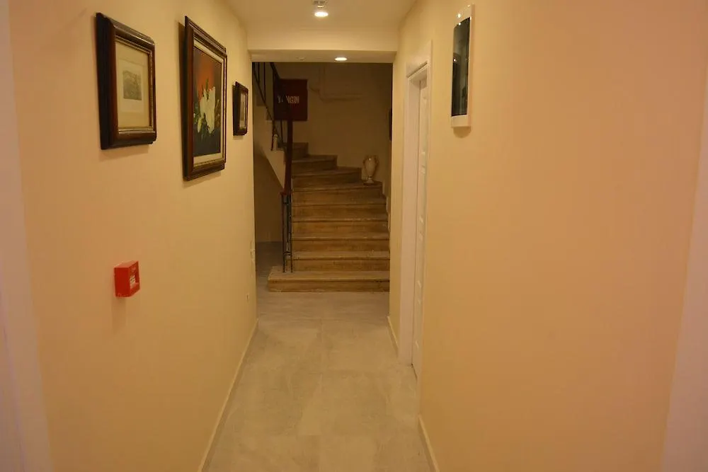 In Istanbul Hotel 3*,